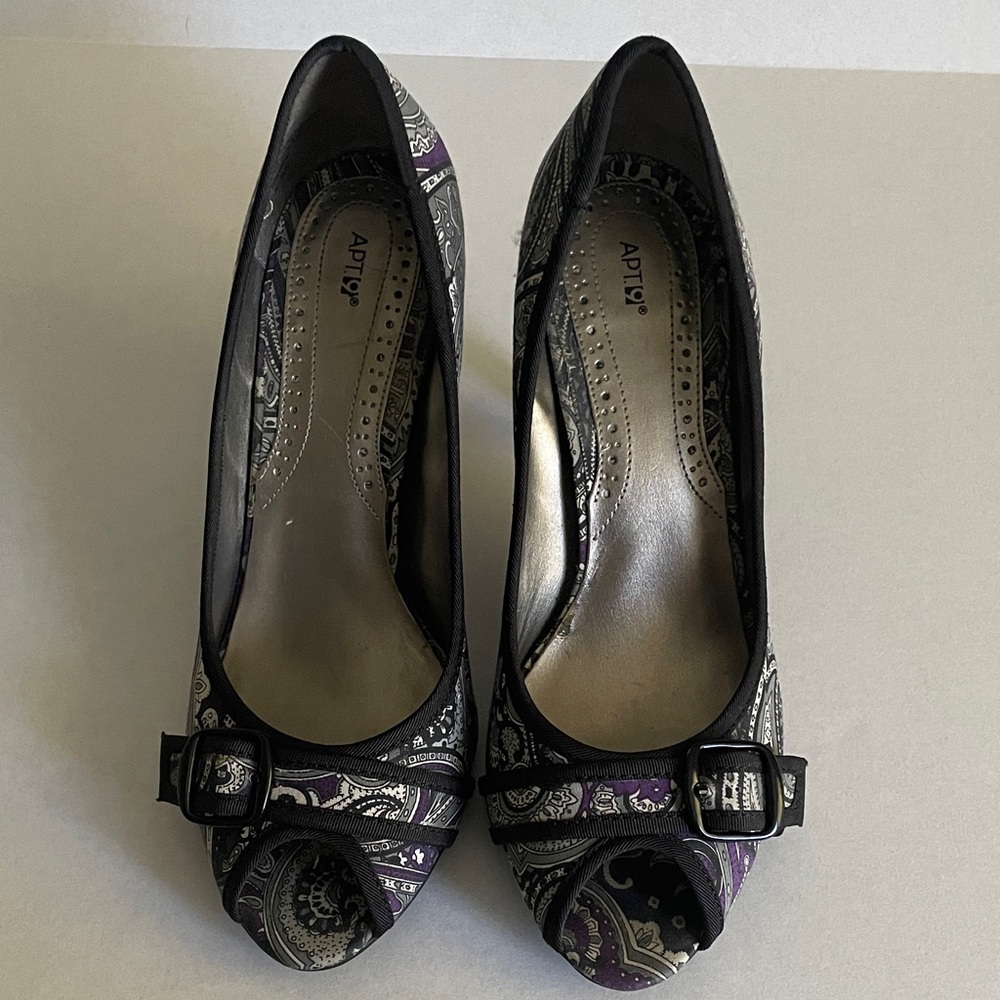 Apt. 9 Women's Black and Purple Patterned Heels